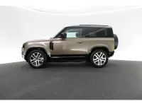 Neu Land Rover Defender SE Dynamic 249 PS (183 kW) 2026 Braun SUV