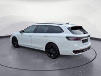 Gebraucht VW Passat R-line 193 PS (141 kW) 2025 Weiß Kombi