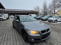 Gebraucht BMW 320 177 PS (130 kW) 2009 Grau Kombi