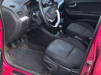 Second-hand Kia Picanto Attract 69 CP (50 kW) 2013 Hatchback