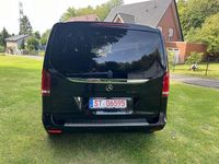 Gebraucht Mercedes V220 Edition 190 PS (139 kW) 2020 Obsidianschwarz metallic Van / Kleinbus