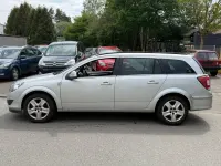 Gebraucht Opel Astra Edition 116 PS (85 kW) 2010 Silber Limousine