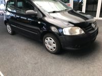 Gebraucht VW Fox Basis 54 PS (39 kW) 2006 Schwarz Kleinwagen