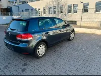 Gebraucht VW Golf VI 122 PS (89 kW) 2011 Blau Kleinwagen