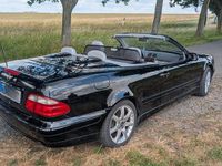 Gebraucht Mercedes CLK320 218 PS (160 kW) 2001 Schwarz Cabrio