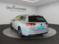 Gebraucht VW Passat Business 200 PS (147 kW) 2023 Grau Kombi