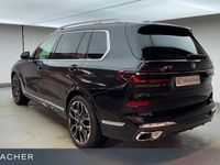 Neu BMW X7 Performance 352 PS (258 kW) 2025 Schwarz SUV