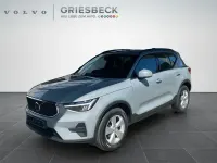 Gebraucht Volvo XC40 129 PS (94 kW) 2023 Grau SUV