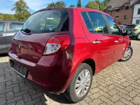Gebraucht Renault Clio 75 PS (55 kW) 2008 Rot Limousine