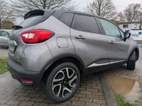 Gebraucht Renault Captur Dynamique 120 PS (88 kW) 2015 Grau SUV