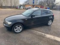 Gebraucht BMW 116 122 PS (89 kW) 2009 Schwarz Kleinwagen
