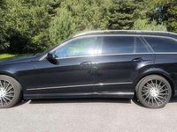 Gebraucht Mercedes E500 408 PS (300 kW) 2012 Schwarz Kombi