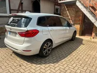 Gebraucht BMW 218 Gran Tourer Sport Line 150 PS (110 kW) 2017 Weiß Van / Kleinbus
