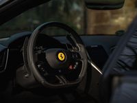 Gebraucht Ferrari Roma 620 PS (456 kW) 2024 Gold