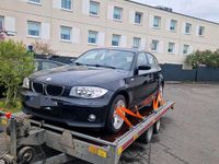 Gebraucht BMW 116 116 PS (85 kW) 2005 Schwarz Kleinwagen
