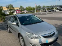 Gebraucht Opel Astra 160 PS (117 kW) 2011 Silber Coupé