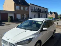 Gebraucht Ford Focus Titanium 125 PS (91 kW) 2016 Weiß Kombi