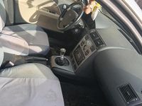 Gebraucht Ford Mondeo 145 PS (106 kW) 2001 Silber Kombi