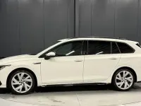 Gebraucht VW Golf VIII R-line 150 PS (110 kW) 2022 Weiß Kombi