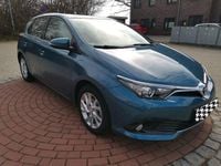 Gebraucht Toyota Auris Edition-S 116 PS (85 kW) 2016 Blau Limousine