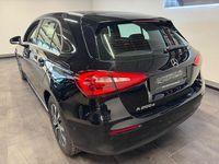 Gebraucht Mercedes A200 150 PS (110 kW) 2021 Schwarz Limousine