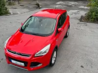Używany Ford Kuga SYNC Edition 150 KM (110 kW) 2015 Czerwony SUV