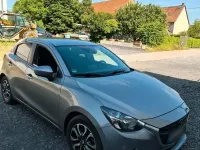 Gebraucht Mazda 2 90 PS (66 kW) 2015 Silber Kleinwagen