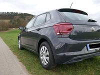 Gebraucht VW Polo Trendline 80 PS (58 kW) 2018 Grau Kleinwagen