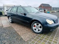Gebraucht Mercedes C200 163 PS (119 kW) 2004 Blau Kombi