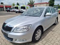 Gebraucht Skoda Octavia Ambition 105 PS (77 kW) 2012 Silber Limousine
