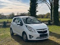 Gebraucht Chevrolet Spark 68 PS (50 kW) 2013 Weiß Kleinwagen