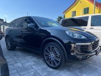Second-hand Porsche Cayenne Platinum Edition 262 CP (192 kW) 2016 Negru SUV