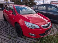 Gebraucht Opel Astra Edition 87 PS (63 kW) 2010 Rot Limousine