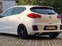 Gebraucht Kia Ceed GT-Track 204 PS (150 kW) 2015 Weiß Kleinwagen