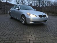 Gebraucht BMW 525 218 PS (160 kW) 2007 Silber Limousine
