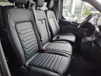 Gebraucht Ford Tourneo Titanium 136 PS (100 kW) 2025 Fancygrau Van / Kleinbus