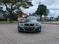 Gebraucht BMW 318 143 PS (105 kW) 2009 Grün Kombi