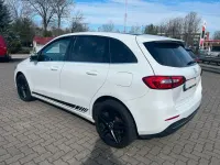 Gebraucht Mercedes B200 150 PS (110 kW) 2021 Weiß Van / Kleinbus