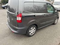 Gebraucht Ford Transit Trend 95 PS (69 kW) 2017 Grau Van