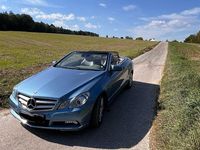 Gebraucht Mercedes E250 Avantgarde 204 PS (150 kW) 2010 Blau Cabrio