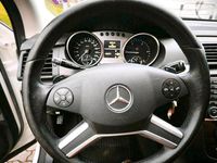 Gebraucht Mercedes R280 194 PS (142 kW) 2009 Weiß Van / Kleinbus