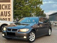 Gebraucht BMW 320 150 PS (110 kW) 2007 Grau Kombi