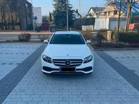 Gebraucht Mercedes E220 194 PS (142 kW) 2017 Weiß Limousine