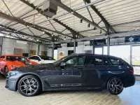 Gebraucht BMW 520 M Sport 190 PS (139 kW) 2021 Sophistograu brillanteffekt me Kombi