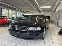 Gebraucht Audi S8 340 PS (250 kW) 1997 Blau Limousine