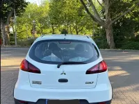 Gebraucht Mitsubishi Colt Intense 95 PS (69 kW) 2010 Weiß Kleinwagen