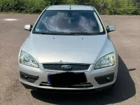 Gebraucht Ford Focus 100 PS (73 kW) 2007 Grau Kombi