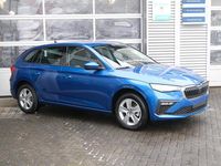 Neu Skoda Scala Selection 116 PS (85 kW) 2025 Race blau metallic Kleinwagen