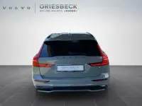 Gebraucht Volvo V60 Plus 455 PS (334 kW) 2024 Vapour grey Kombi