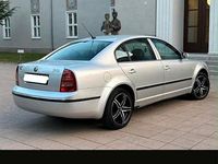 Gebraucht Skoda Superb 131 PS (96 kW) 2005 Silber Limousine